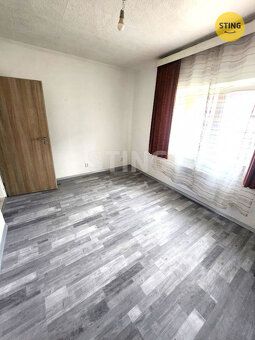 Ve výhradním zastoupení majitele nabízíme k prodeji rodinný 