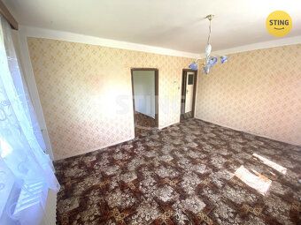 Hledáte pro svoji rodinu hezké bydlení na vesnici? Navíc se 