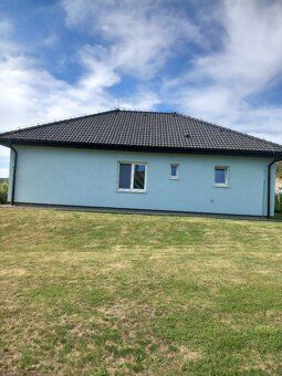 Cihlový, zateplený rd s garáží v Příbrami Lazci. 118m2+ 31m2