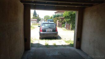 Nabízíme k prodeji garáž v Sobotce o výměře 16 m². Sobotka j
