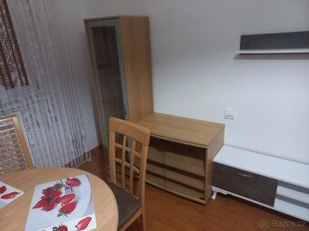 Nabízím k dlouhodobému pronájmu byt 2+1 s balkónem a zděnou 