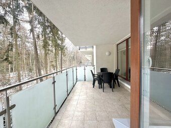 Nabízím k prodeji kompletně zařízený apartmán v klidnější čá