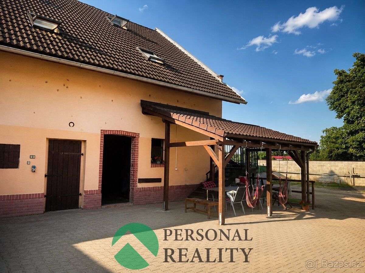 Ev.č. 03163 Nabízíme k pronájmu byt o dispozici 1kk. Menší ú