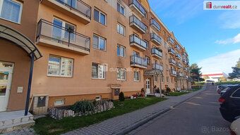 +popl. 5500, poplatky uvedeny vč. el. enegrie, kauce 20 tis.