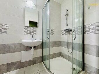 Pronajmu byt 2+1 65m2 v přízemí RD. Možnost pronájmu zahrady