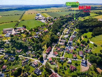 Nabízíme k prodeji rodinný dům o dispozici 4+1 v klidné obci