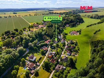 Nabízíme k prodeji rodinný dům o dispozici 4+1 v klidné obci