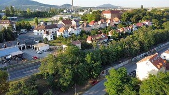 Na prodej řadová cihlová garáž o výměře 25 m², ul. Marie Pom