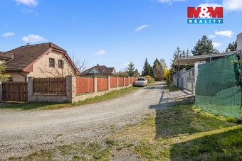 Nabízíme k prodeji atraktivní stavební pozemek nacházející s