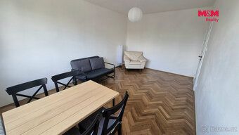 Nabízíme k pronájmu hezký a zrekonstruovaný byt 2+1 v žádané