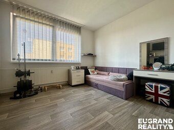 Ev.č. 06039 Nabízíme k prodeji krásný byt o dispozici 3+1 s 