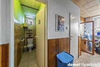 Hledáš dům tak velikej, že se tam vejde hromada lidí? Nebo ř
