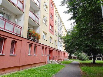 Nabízíme k pronájmu byt o dispozici 2+1 a výměře 54 m2 na ad