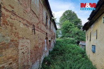 Nabízíme k prodeji dům v krásném a čistém prostředí vesnice 