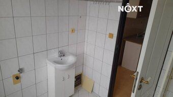 Zprostředkujeme pronájem bytu 1+KK v Trutnově, v 2. nadzemní