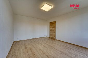Nabízíme k pronájmu byt 2+1 po kompletní rekonstrukci v cent