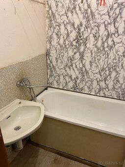 Nabízíme k prodeji byt 3+1 s balkonem v ulici Příkopy v Kost