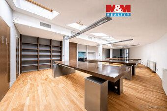 Nabízíme pronájem samostatné kanceláře o velikosti 16,2 m2 v