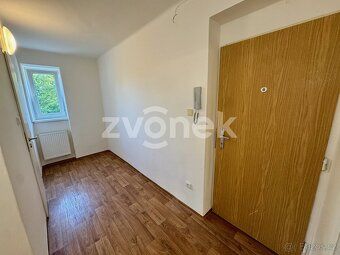 Ev.č. ZL04762 Nabízíme k pronájmu moderní a světlý byt 2+kk 