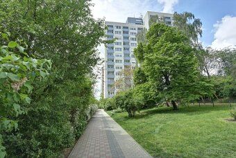 Prodám prostorný byt 3+kk o velikosti 72 m2, který se nacház
