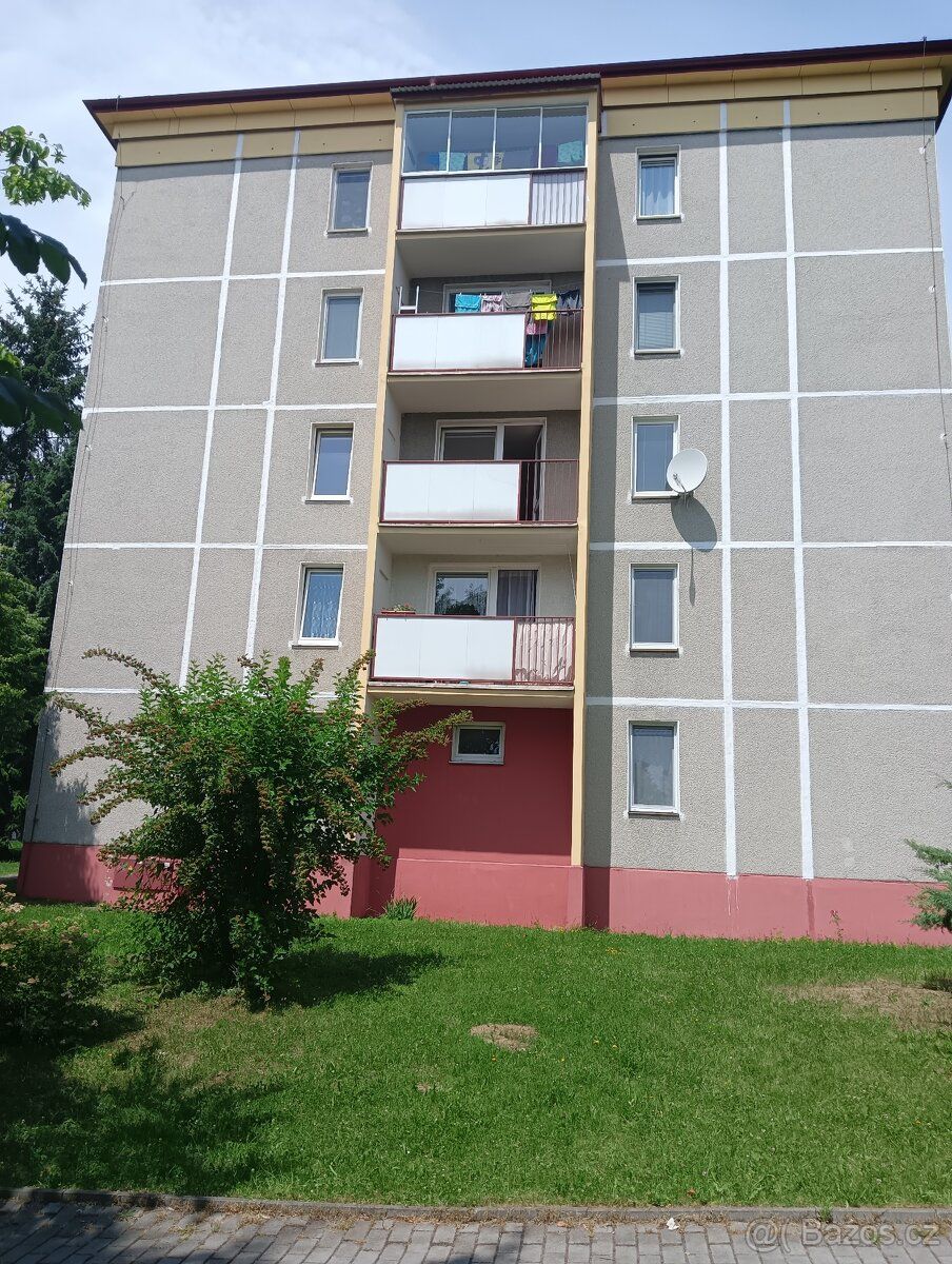 Nabízím k prodeji velmi krásný moderní nově kompletně zrekon