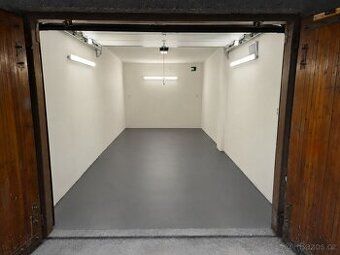 Prodám samostatnou garáž v garážovém domě na ulici Pavlovova