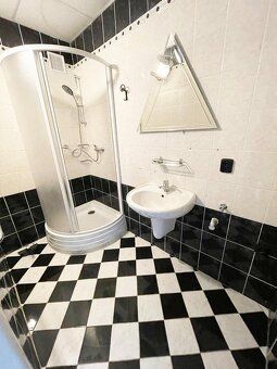 Nabízíme k pronájmu byt o dispozici 2+1 a výměře 56 m2 na ad