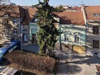 Prodám v centru lyžařského střediska Orlických hor prostorný