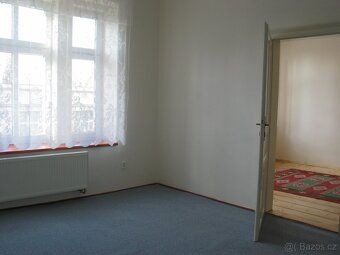 Pronajmu byt 3+kk v Turnově v blízkosti Plauditu. Byt je po 