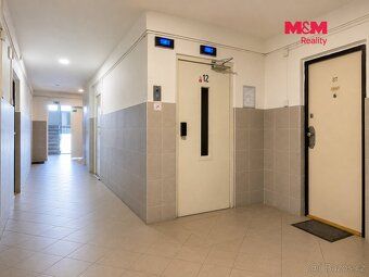 Nabízíme byt 1+kk u metra C Budějovická s možností okamžitéh