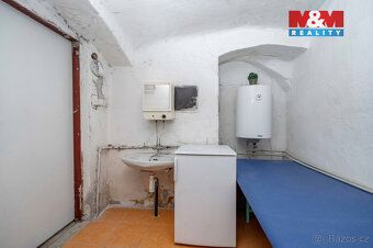 Hledáte nemovitost v klidné lokalitě, ale přesto pár kroků o