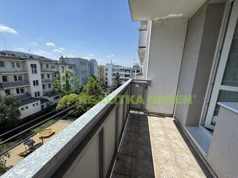 Realitka Green® vám exkluzivně nabízí k pronájmu světlý a ud