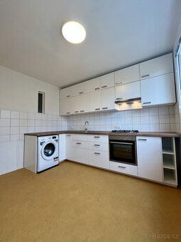 Nabízím krátkodobý letní pronájem bytu červenec, srpen ve Fr