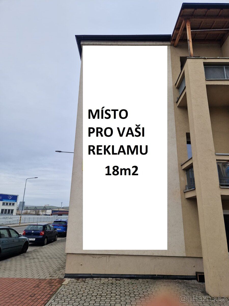 Nabízím k pronájmu reklamní plochu na fasádě domu v Českých 