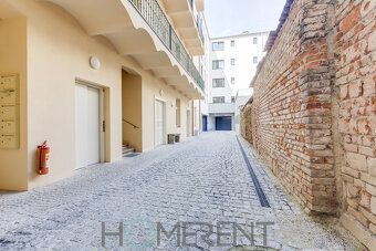 Nabízíme k pronájmu zcela nový, světlý a moderně řešený byt 