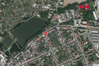 Pronájem světlého bytu 1+1 o užitné ploše 48 m² v cihlovém d
