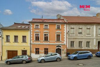 Nabízíme k prodeji řadový rodinný dům v samotném historickém