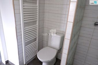 , Dům se nachází v obci Vranovice, celková plocha pozemku 38