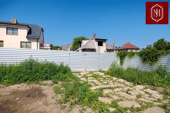 Nabízíme k prodeji stavební pozemek o výměře 570 m² v obci K