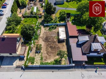 Nabízíme k prodeji stavební pozemek o výměře 570 m² v obci K
