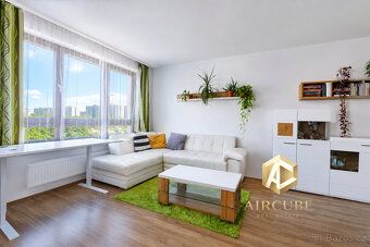 Moderní a promyšlené bydlení s garážovým stáním | Variabilní