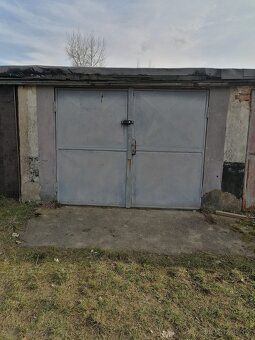 Prodám řadovou garáž v Pardubicích-Svítkově,u ploché dráhy.G