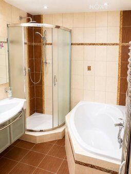 Nabízíme k pronájmu pěkný byt 3+1 s lodžií o velikosti 70m2.