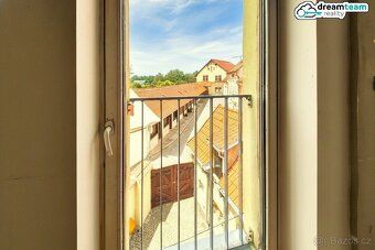 Ev.č. 00306 Kancelářský a ateliérový prostor 344 m² v histor