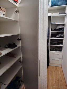 Nabízím k pronájmu útulný 2+1 byt o rozloze 59 m² v panelové