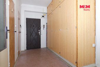 Nabízíme k prodeji družstevní byt 3+1 o užitné ploše 72m², s