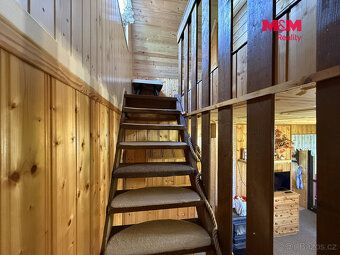 We offer for sale a carefully maintained year-round habitable cottage in a quiet part of the village of Nákří.