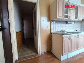 For sale spacious very well preserved apartment of layout 3+1 in Jindřichův Hradec