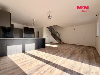 We offer for rent a newly built terraced house 6+kk of size