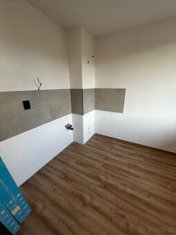 Prodám družstevní byt 2+1, 54m2, lodžie. Byt se nachází v ce